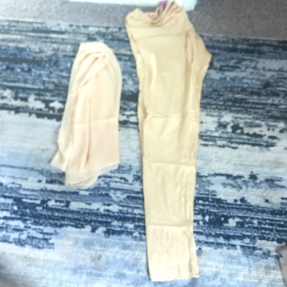 Flour length Anarkali suit - Picture 7 of 7